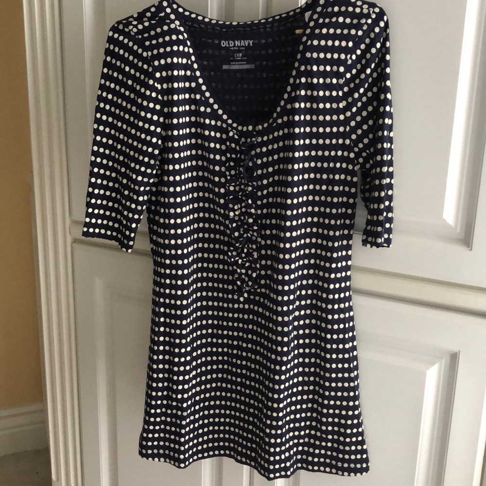 🔵Old Navy Ruffled Dotted T